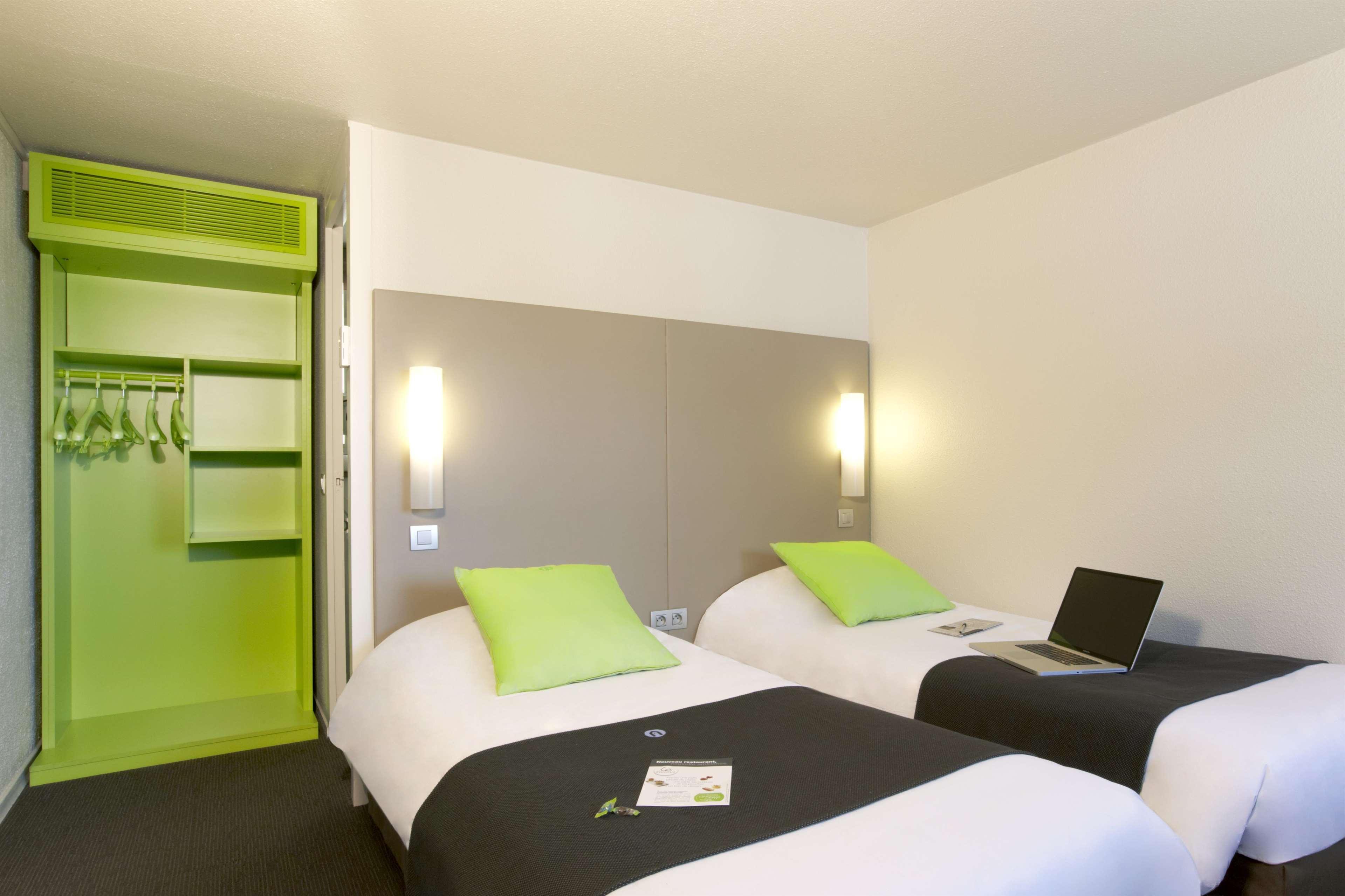 Отель Campanile Brest - Gouesnou Aeroport Номер фото